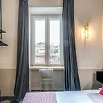 Corner211 Rom
